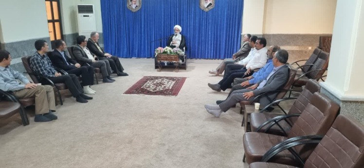 المان شهید صولت الدوله قشقائی دراستان بوشهر نصب شود