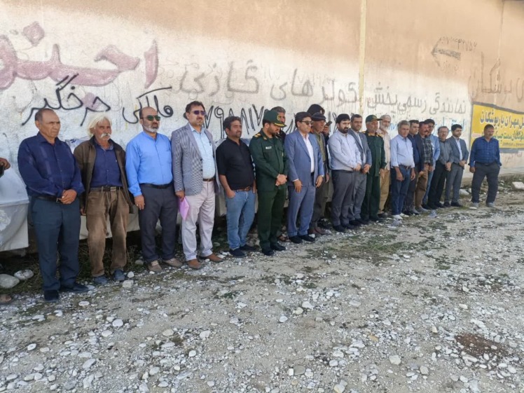 همه عشایراستان بوشهر تا پایان فصل قشلاق از مخزن اب شرب ۱۰۰۰لیتری بهره مند می شوند