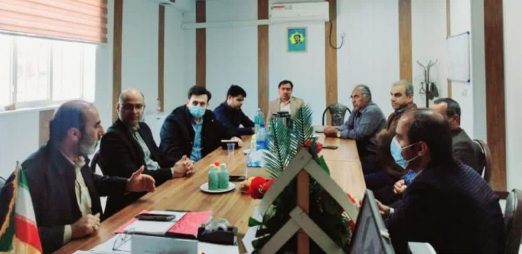 نشست مدیر حراست سازمان امورعشایرایران با کارکنان اداره امورعشایر شهرستان دشتستان بوشهر