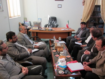 جلسه مشترك مسئولين شركت آب منطقه اي و امور عشاير استان بوشهر