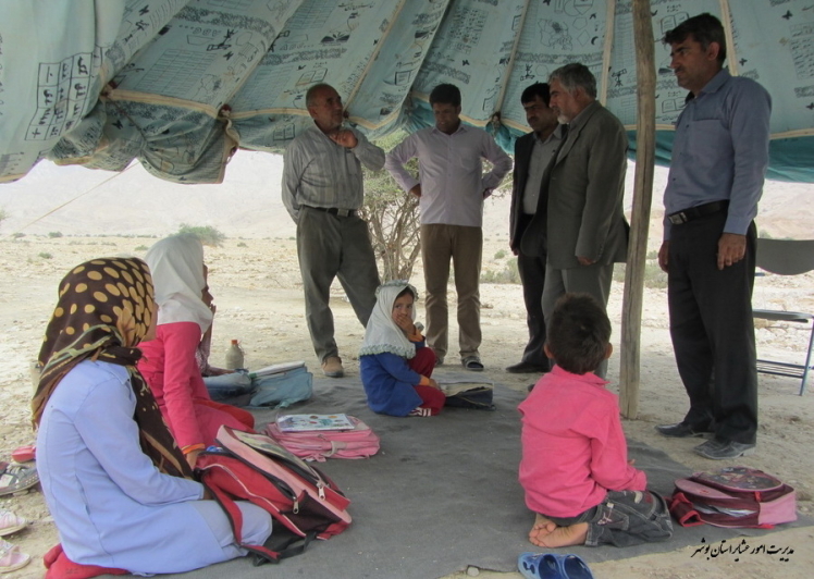 بازدید رییس امور عشایر ایران از مناطق زلزله زده دشتی